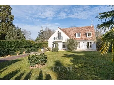 maison de luxe à vendre à marnes-la-coquette