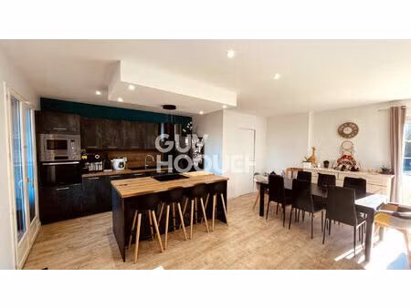 saint - sauveur  coquette villa 4 pièces avec garage et jardin