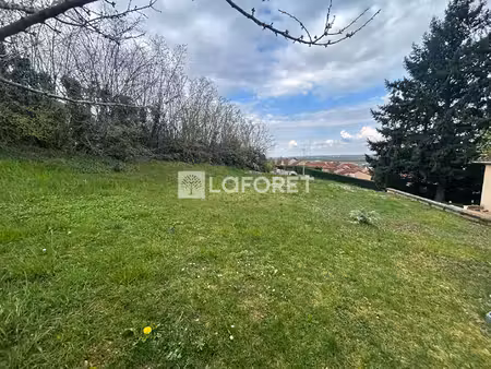 terrain anse 593 m²