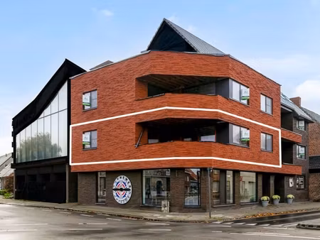 appartement te huur in langemark-poelkapelle met 2 slaapkamers