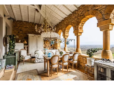 vente maison 8 pièces 188 m² ville-sur-jarnioux (69640)