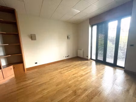 location bureau 95 m² à rodez (12000)
