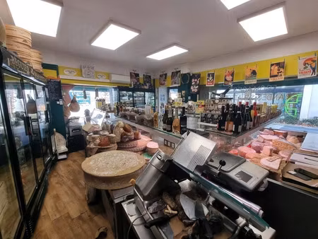 vente locaux professionnels 48 m² à le château-d'oléron (17480)  318 000 €