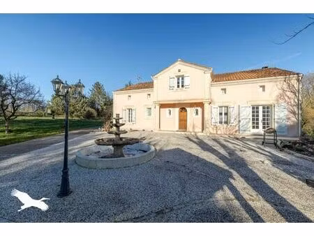 vente maison 4 pièces 227 m² dignac (16410)