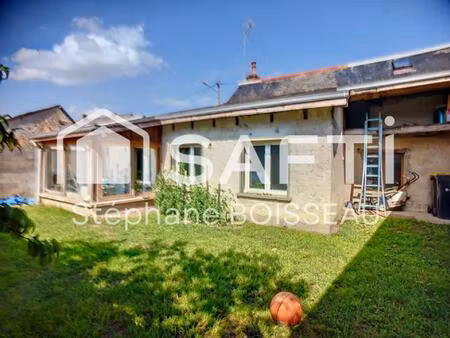 maison de 4 pieces 72800 le lude