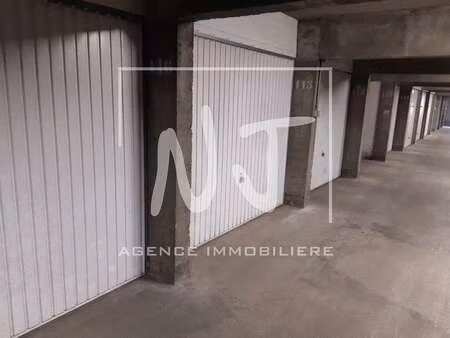 vente garage et parking à angers centre (49000) : à vendre / 12m² angers centre