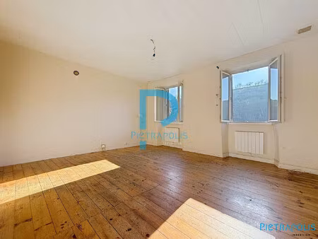 saint-forgeux maison de village avec jardin