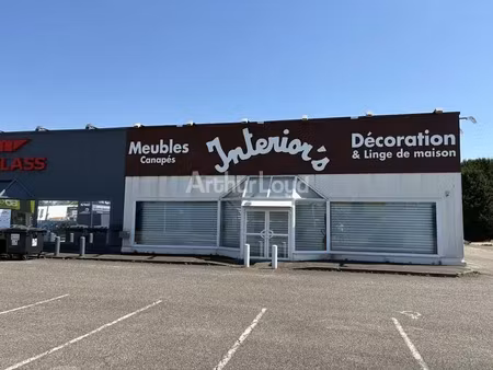 local commercial a louer