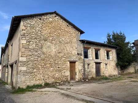 garage avec parking et jardin - au coeur de la bastide !