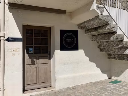 vente local commercial 56m2 sollacaro 20140 - 150000 € - surface privée