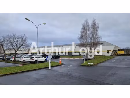 a louer - 1 562 m² de bureaux aménagés - secteur mondeville