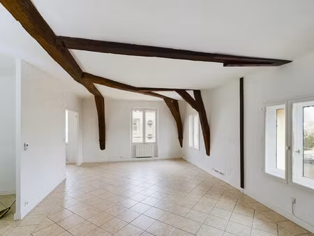 appartement 5 pièces 141 m2 - 2 places de parking - le port-marly