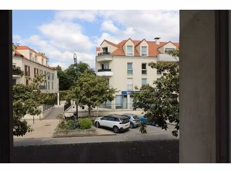 bureaux 109 m2 - le port-marly centre