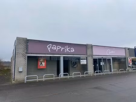 espace commercial de 722m²