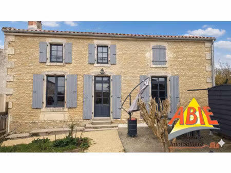 vente maison 4 pièces 100 m² liez (85420)