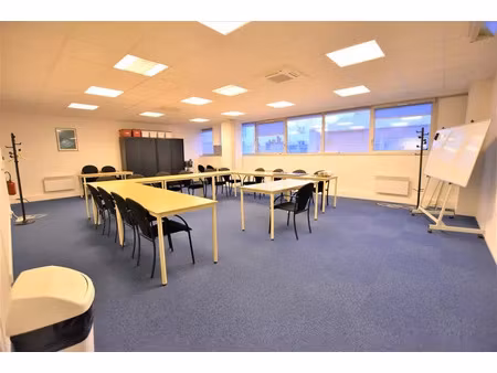 bureaux d'activités entièrement modulables