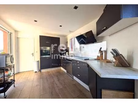 vente maison à corcoué-sur-logne (44650) : à vendre / 114m² corcoué-sur-logne