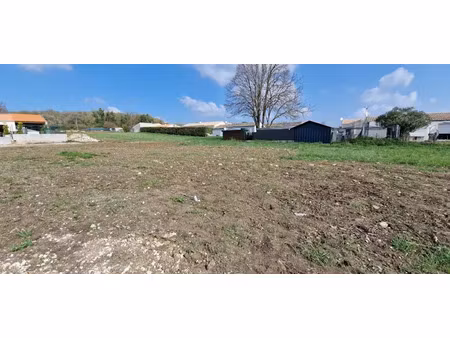 vente terrain 500 m² à le gua (17600)  72 560 €