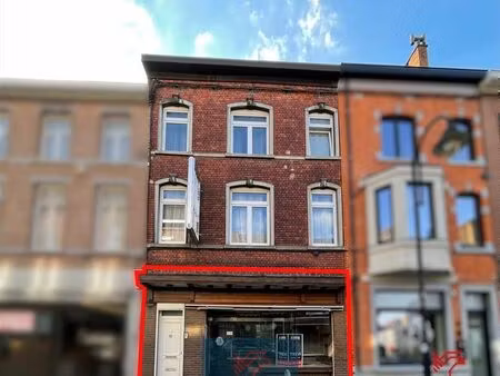 surface commerciale à louer de 37 m² à braine-le-comte (vbc54884)