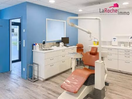 location bureaux et commerces meublé à saint-pol-de-léon (29250) : à louer meublé / 80m² s