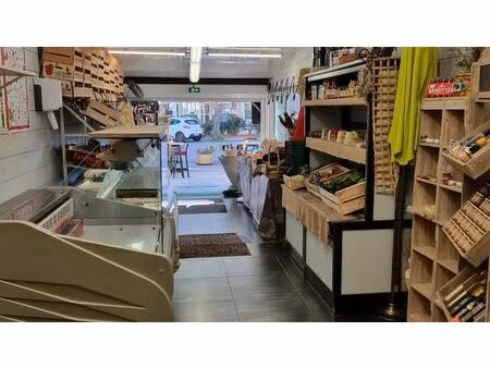 vente commerce 3 pièces 36 m² le lavandou (83980)