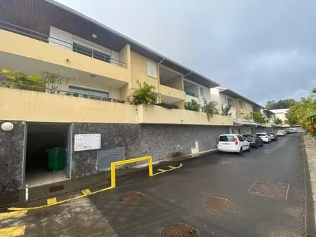 vente appartement 3 pièces 55 m² saint-pierre (97432)