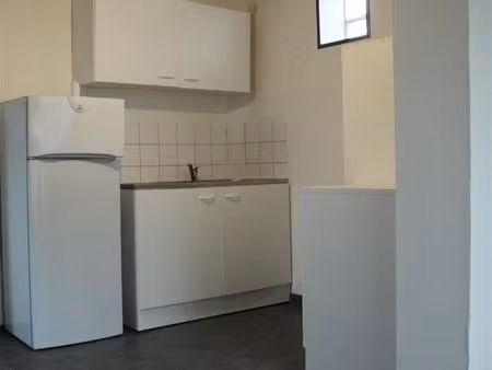 location appartement 1 pièce 25 m² à sangatte (62231)