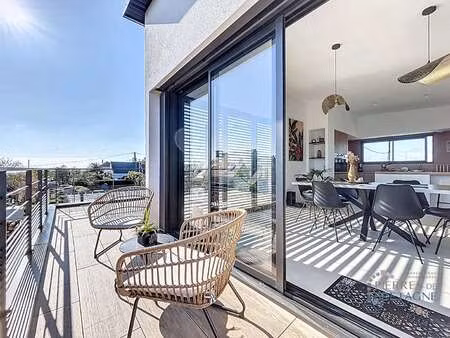 vente maison bord de mer à plougonvelin (29217) : à vendre bord de mer / 164m² plougonveli