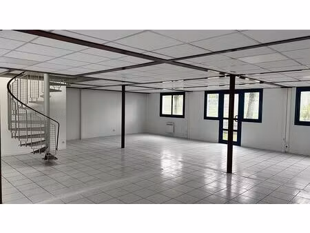 location local d'activités choisy le roi 553 m²