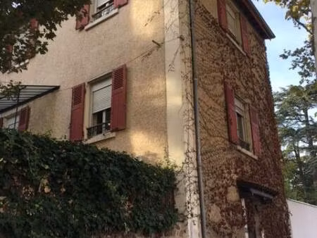 location maison 6 pièces 160 m² à vernaison (69390)