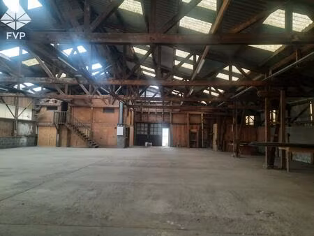 a vendre batiment a usage professionnel