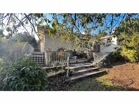 vente maison 7 pièces 236 m² à bessines (79000)  280 800 €