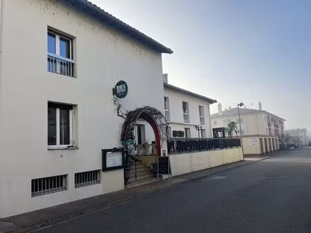hotel restaurant au coeur de casteljaloux