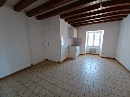 location appartement 3 pièces  39.41m²  candé