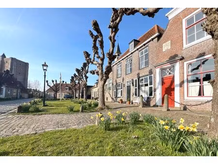 maison de caractère - marktplein sint-anna ter muden