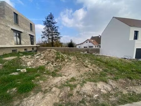 terrain neauphle le vieux 239 m2