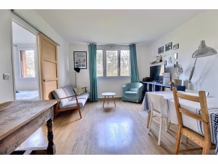 l'etang la ville - tres bel appartement 3 chambres - proche centre ville et transports