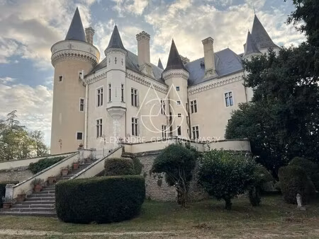 château à vendre à châteauroux