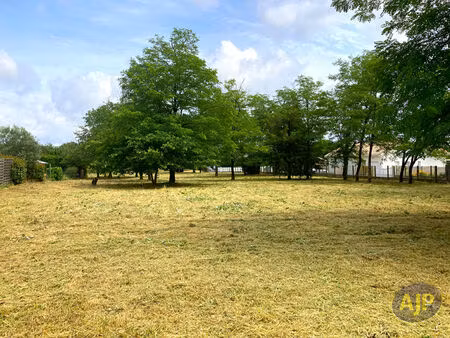 terrain saint medard en jalles 970 m2