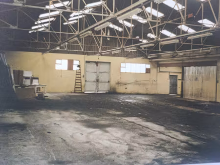 local professionnel à vendre douarnenez 2 pièce(s) 720m2 425 600€