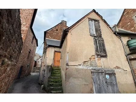 maison marcillac-vallon m² t-4 à vendre  50 000 €