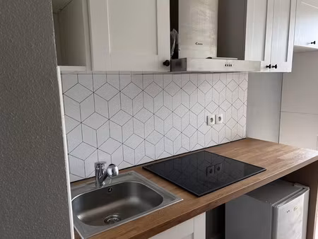 location appartement 2 pièces 46 m² à sens (89100)  665 €