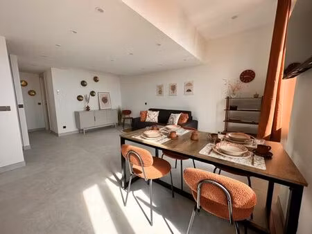 appartement de prestige de 44 m2 en location roquebrune-cap-martin  provence-alpes-côte d'