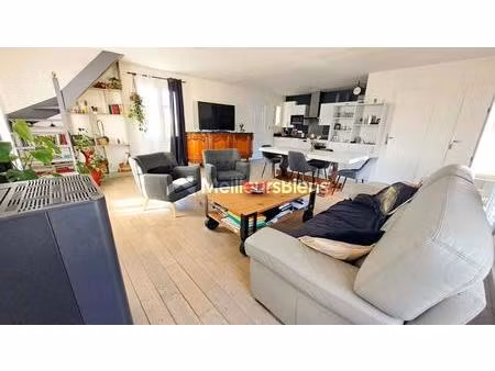 maison 3 chambres 89 m2 et dépendance 17m2