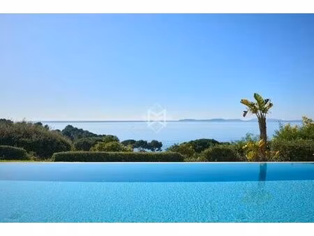 villa de 16 pièces de luxe en location la croix-valmer  provence-alpes-côte d'azur