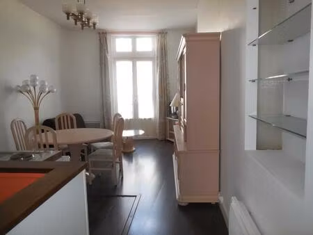 location appartement 2 pièces 37 m² à blois (41000)