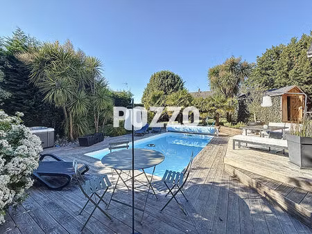 vente d'une maison en pierre à yquelon - a proximité des commerces et de la plage