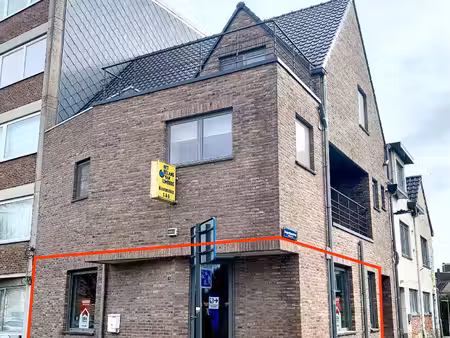 commercieel te huur in bree