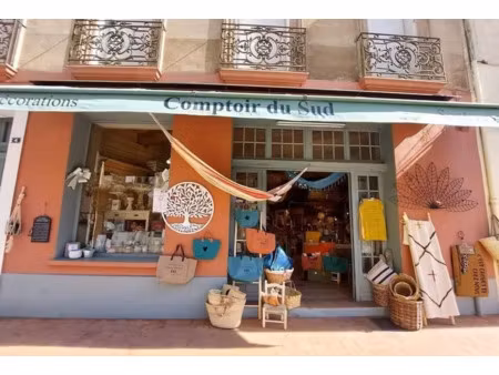 a vendre fonds de commerce sur salernes 100 m2