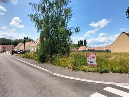 terrain t 573m² - fleury - lot 32